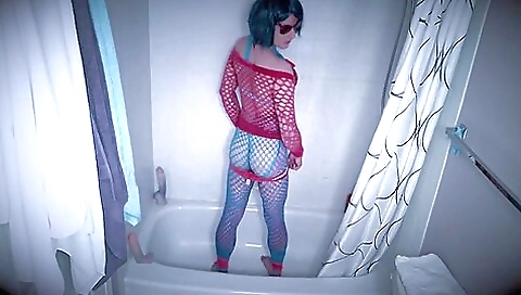 Latina 18+ milf with a sexy ass and thick thighs in her lingerie