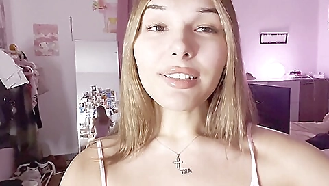 Bareback sex with an amateur brunette in anal video