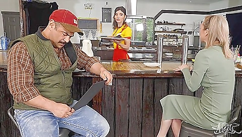 Latina waitress gets her asshole railed by her boyfriend