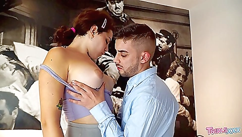 Hot brunette anal sex with the thick cock of the guy